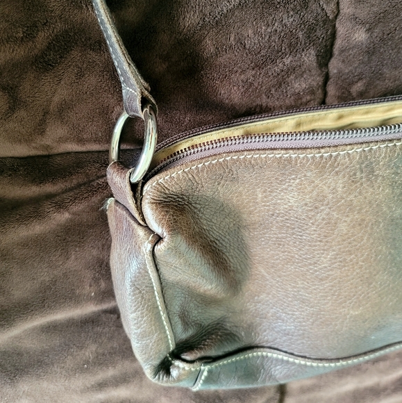 Roots Women's Mini Leather Handbag "E" - Picture 4 of 10